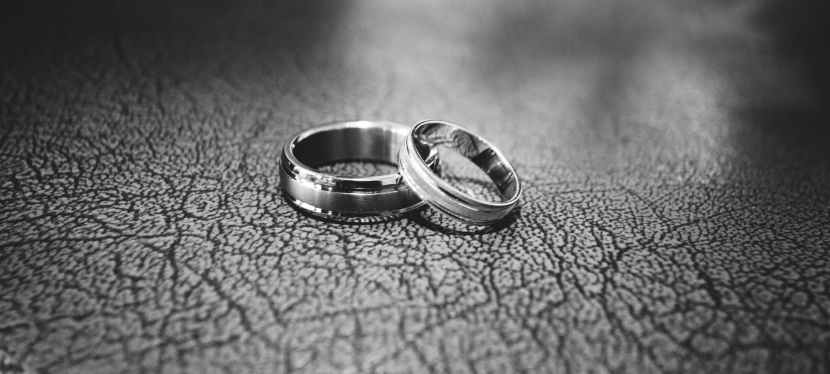 Consider These 7 Key Factors When Wedding Ring Shopping